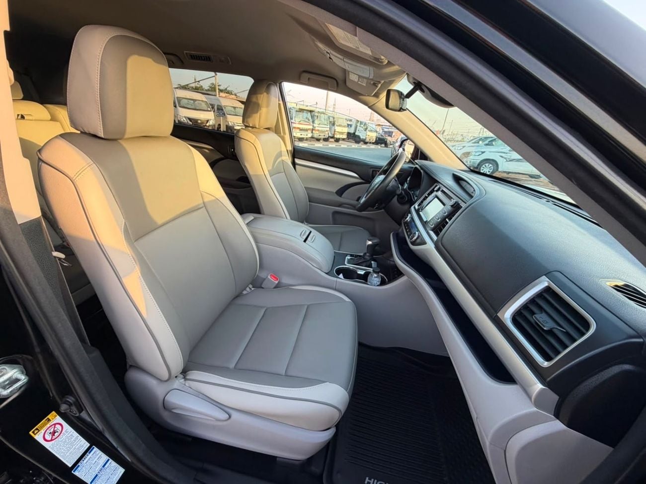 Toyota Highlander LIMITED 2018 Toyota Highlander Hybrid -3.5L V6-AWD 4x4 - Leather seat-Rear Camera -