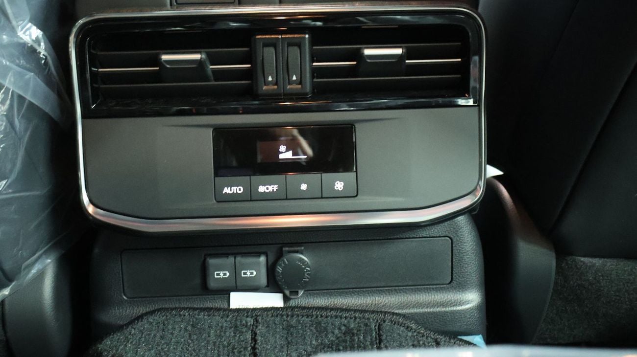 Toyota Land Cruiser GXR HYBRID