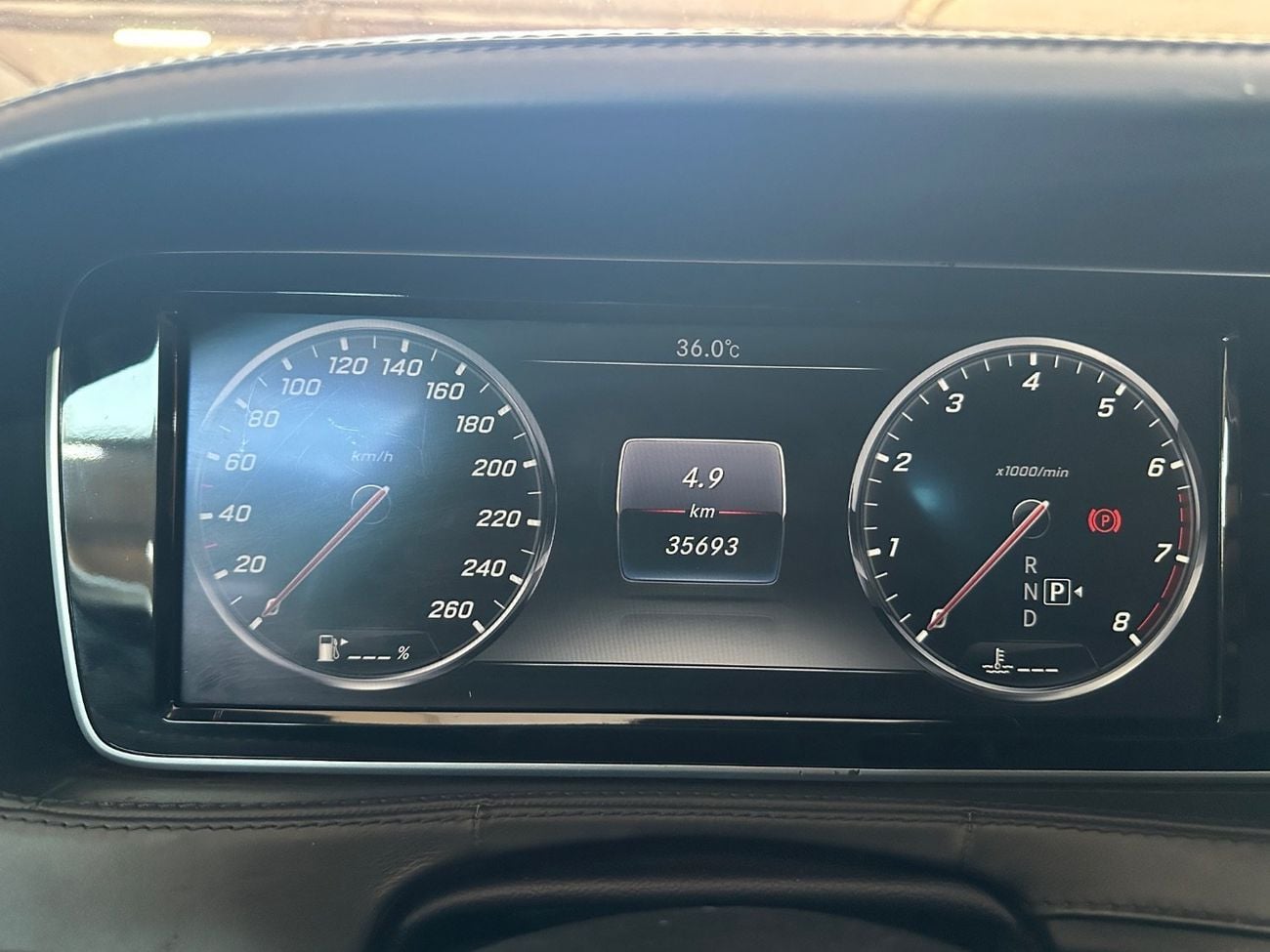Mercedes Maybach S500 Maybach MERCEDES MAYBACH S-CLASS 2016 | 6 BUTTONS | REAR SEAT COMFORT PACKAGE | LOW MILEAGE!