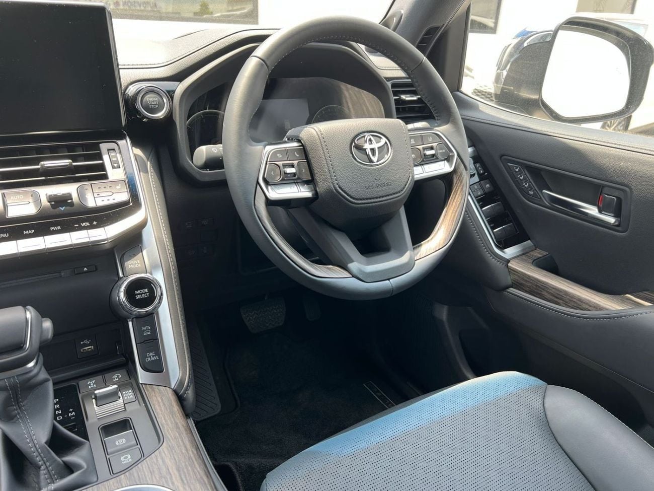 Toyota Land Cruiser VXR Right Hand Drive Toyota LC300 Diesel 3.3L | RHD