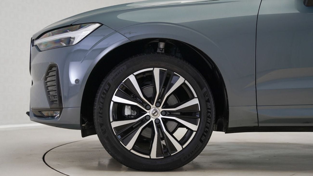 Volvo XC60 B5 Ultimate Dark