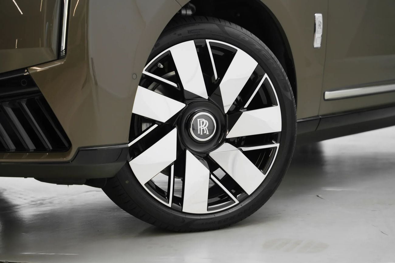 Rolls Royce Cullinan STANDARD