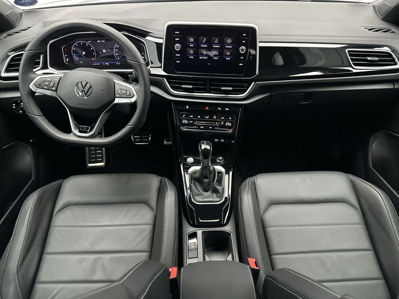 Volkswagen T-ROC LIFE T-Roc R-Line 1.4L | Navigation | Side Assist | Rear Camera