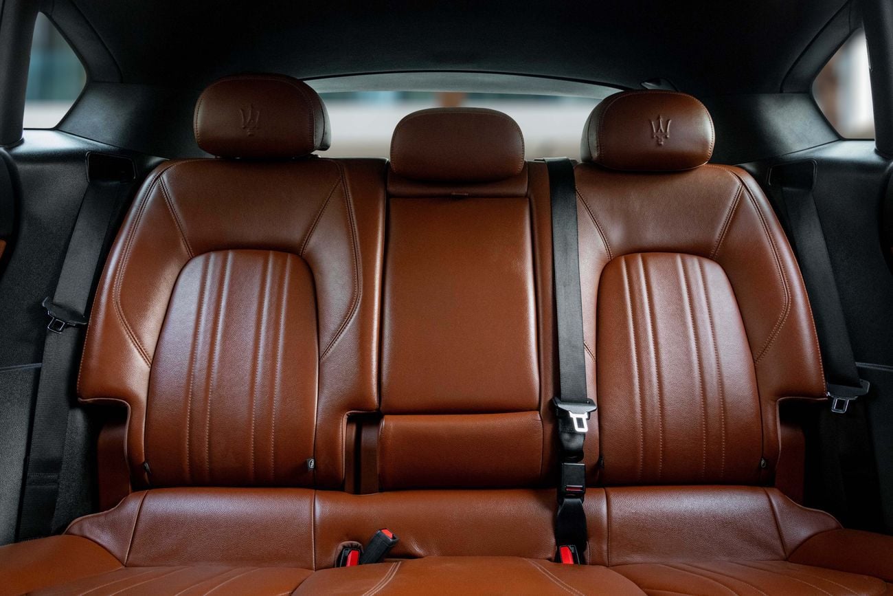 Maserati Levante Levante Q4 | 1,860 P.M | 0% Downpayment | Q4 | Maserati (Al Tayer) History | Warranty!