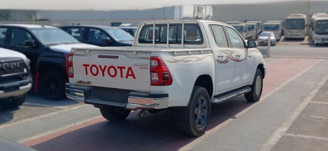 Toyota Hilux SR5 2026YM