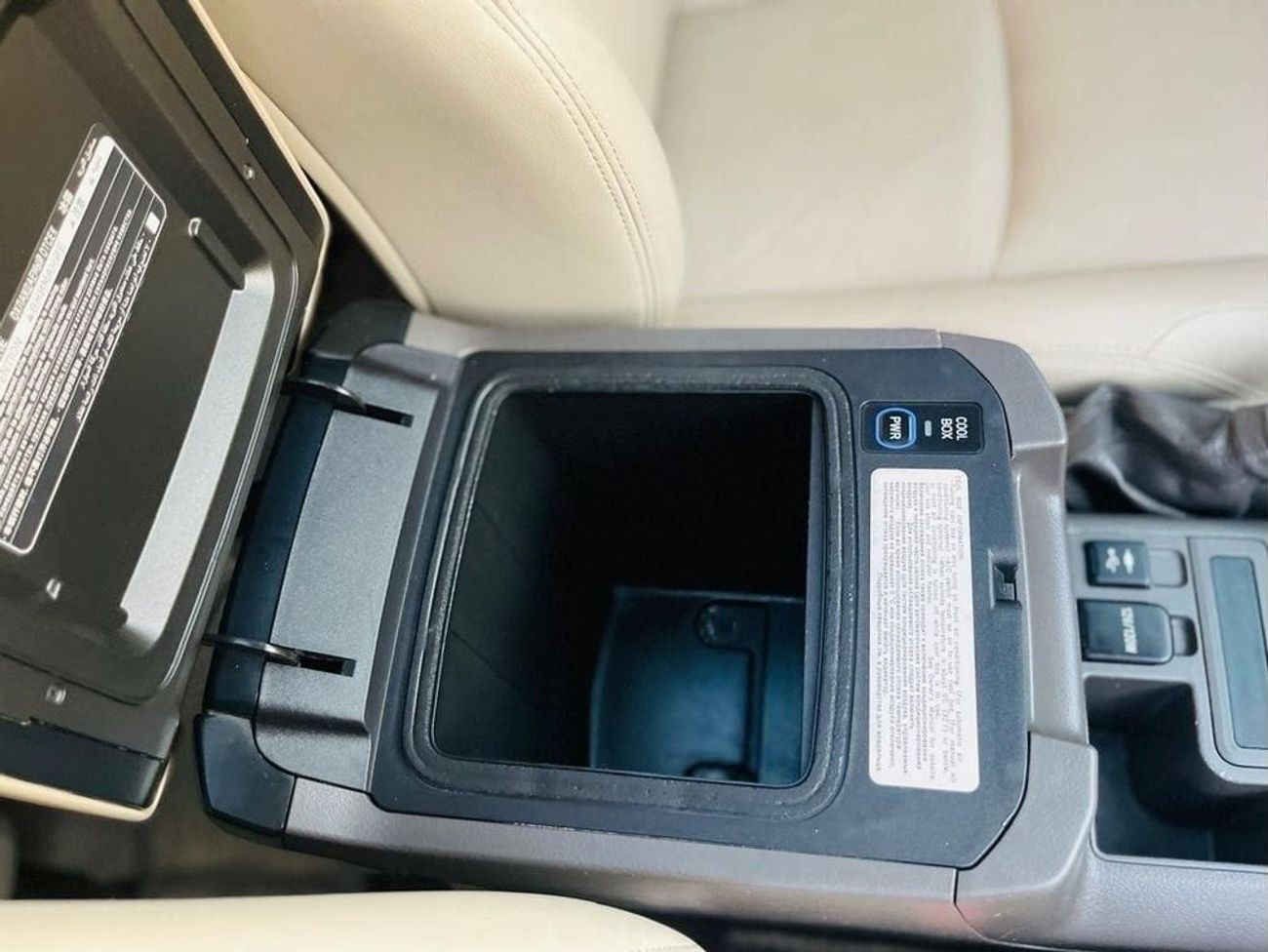 Toyota Prado VXR Toyota Prado V6 2018 full option