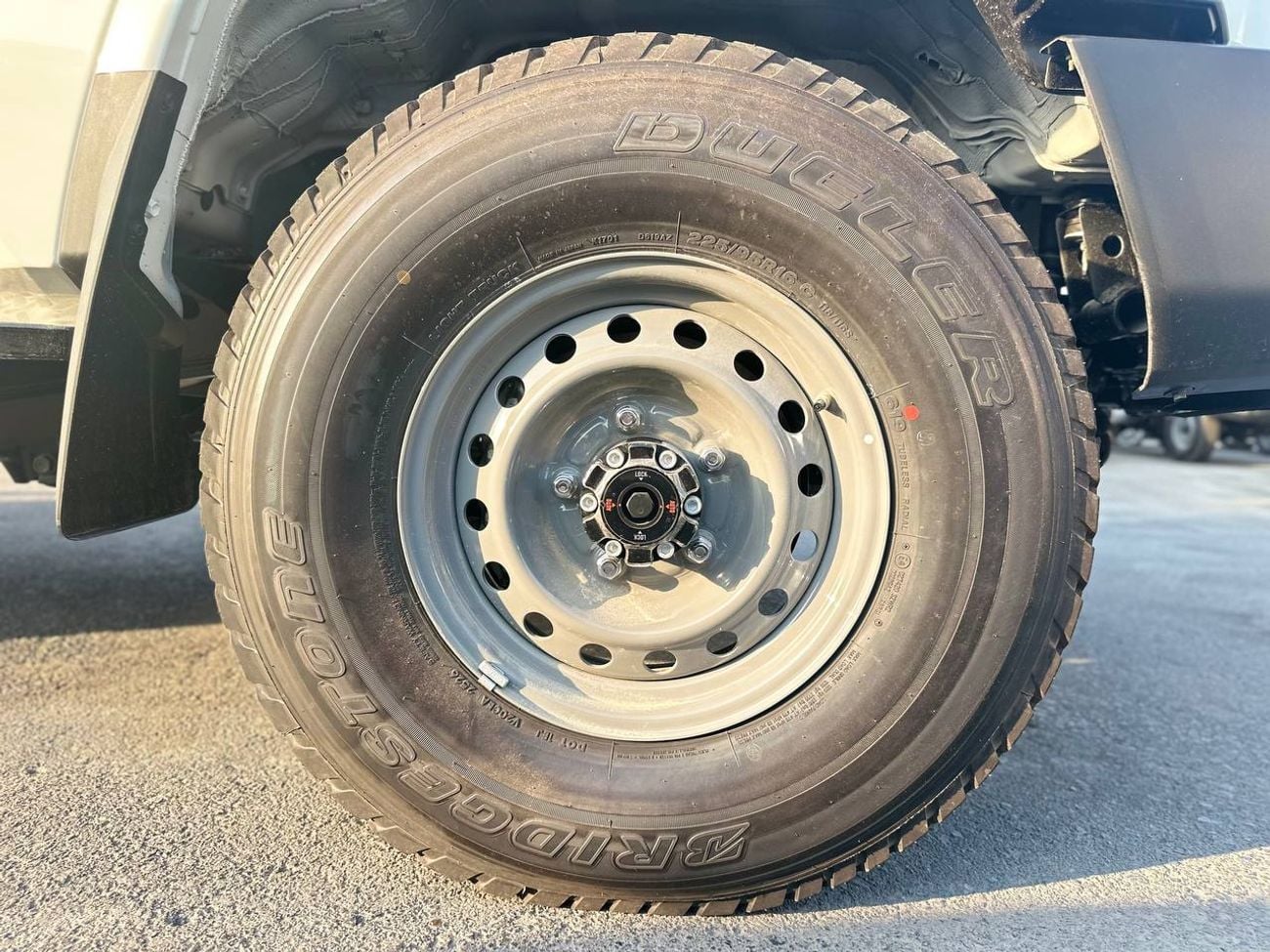 تويوتا لاند كروزر 70 LC 78 2.8L DSL M/T