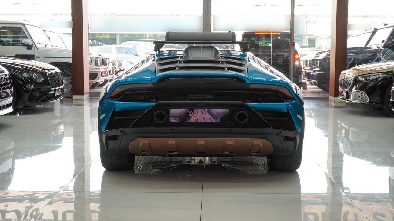 لامبورغيني هوراكان 2024 Lamborghini Huracán Sterrato | 1 of 1,499 | 5.2L V10 | Service and dealer Warranty | GCC Specs