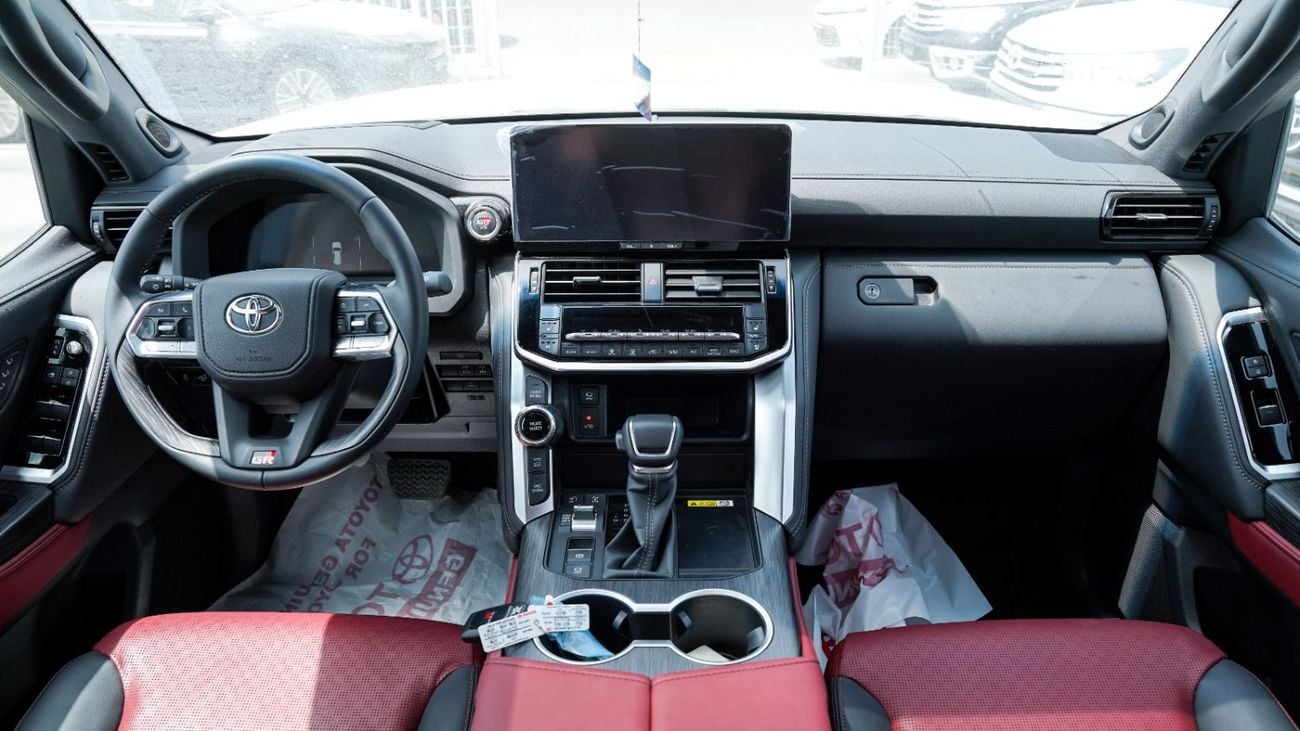 Toyota Land Cruiser GR SPORT