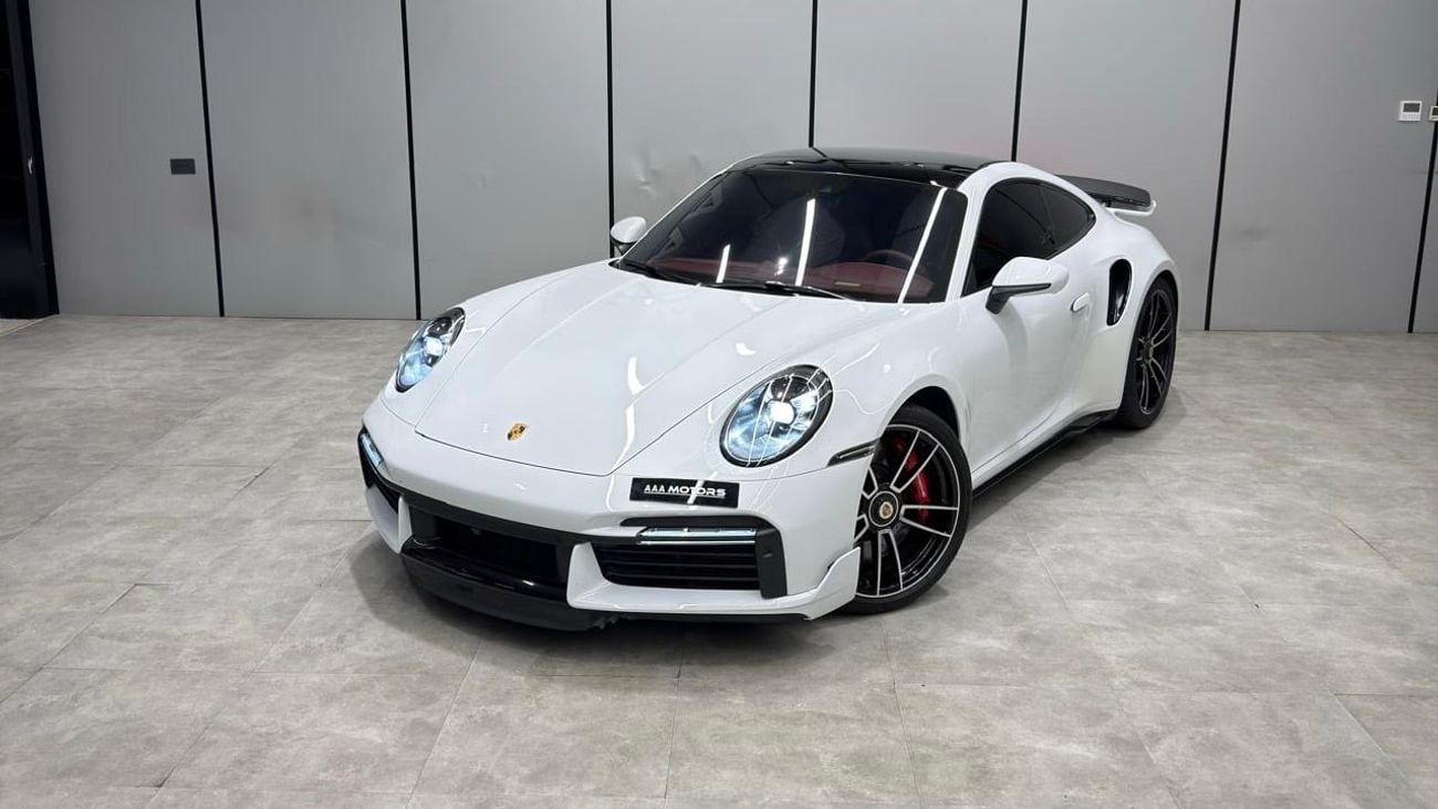 Porsche 911 TURBO GCC under warranty