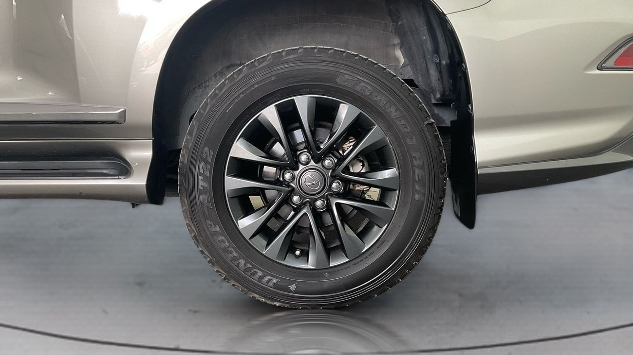 Lexus GX460 PLATINUM 4.6 PLATINUM AUTO 4WD | Guaranteed Warranty | 0 Down Payment