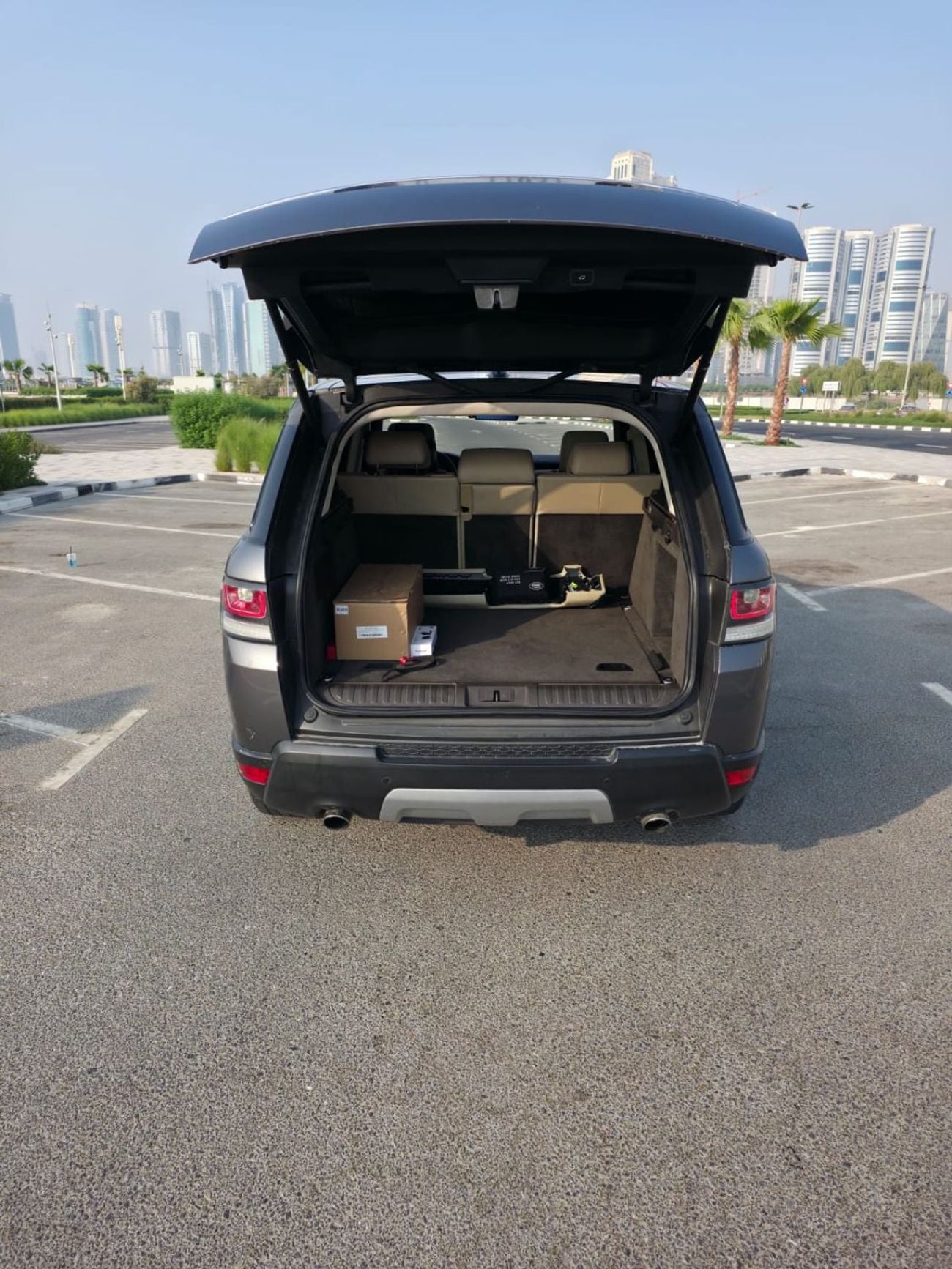 لاند روفر رينج روفر سبورت HSE - فائق الشحن