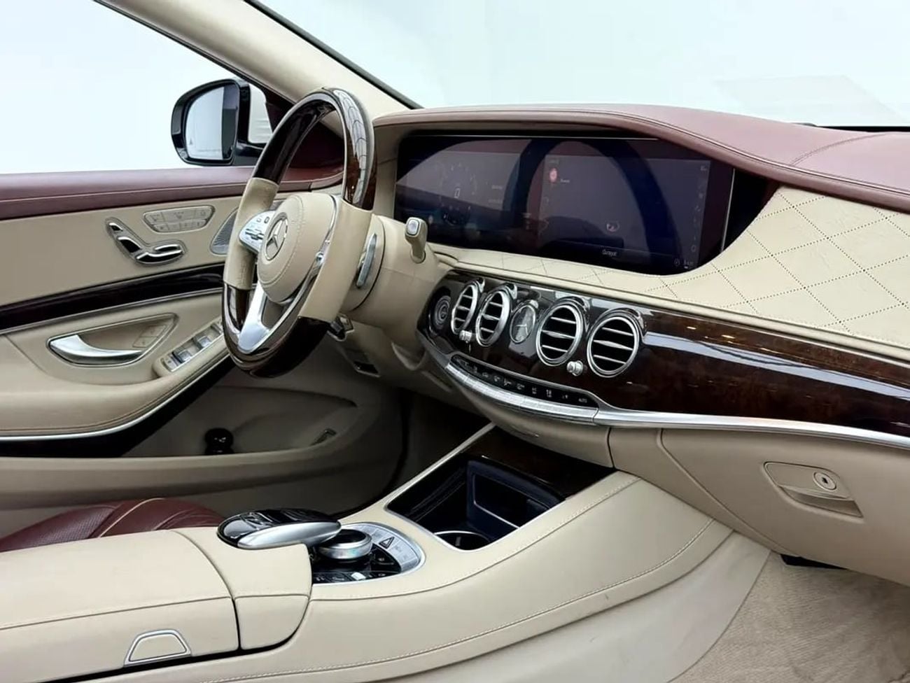 Mercedes Benz S560 S560 L 4MATIC, Warranty, Full Mercedes Service History, Fully Loaded, GCC