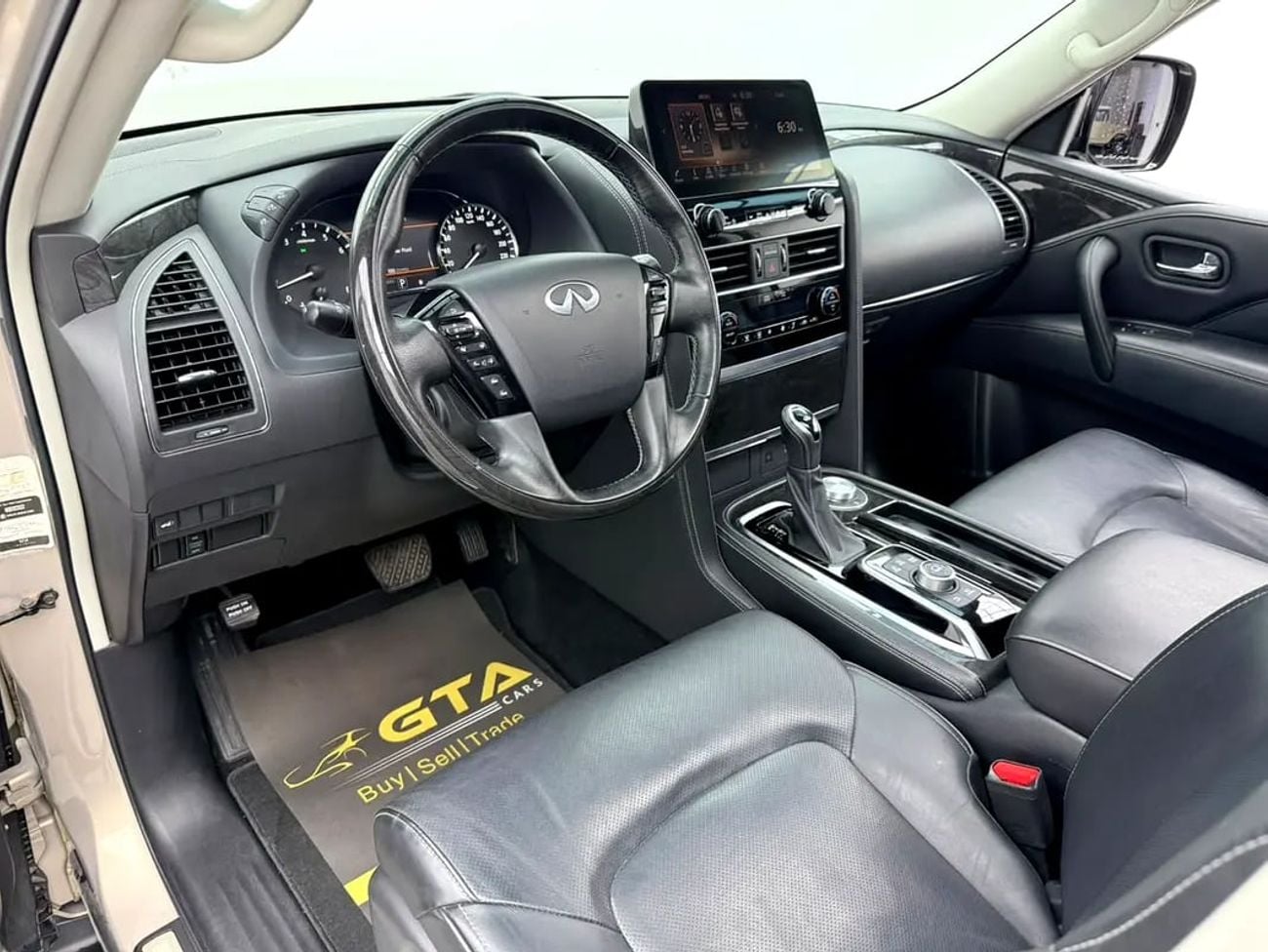 Infiniti QX80 LUXE, Warranty, Full Service History, 7 Seater, GCC