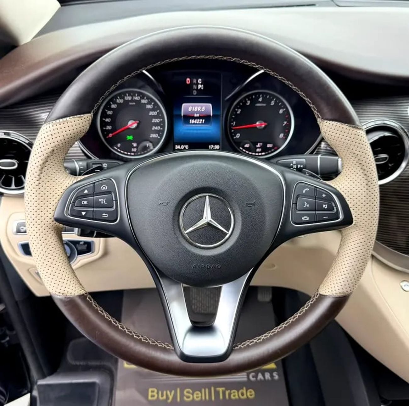 Mercedes Benz V 250 AVANTGARDE LWB V250, Built By Scuderia, Full MB Service History, Fully Loaded, GCC