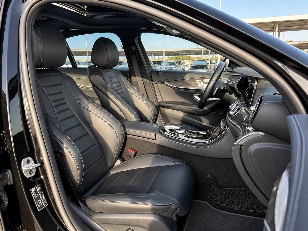 Mercedes Benz E350 AMG Mercedes-Benz E350 4MATIC AMG – 2019