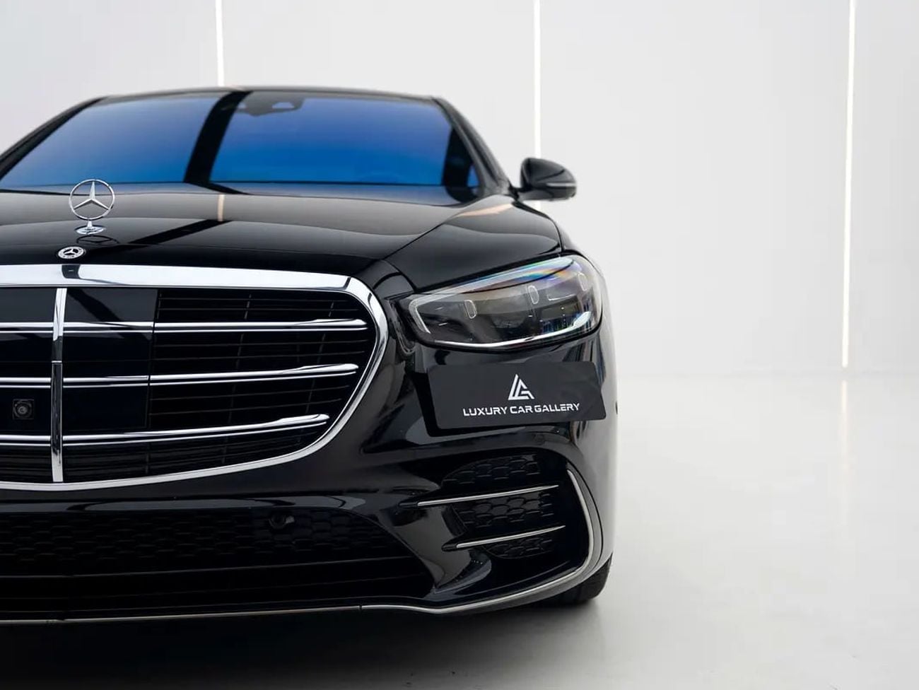 مرسيدس بنز S 500 4MATIC L Burmester Sound | Heated & Ventilated Seats