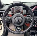 Mini John Cooper Works STANDARD 2018 Mini Cooper John Cooper Works, Service History, Fully Loaded, Excellent Condition, GCC