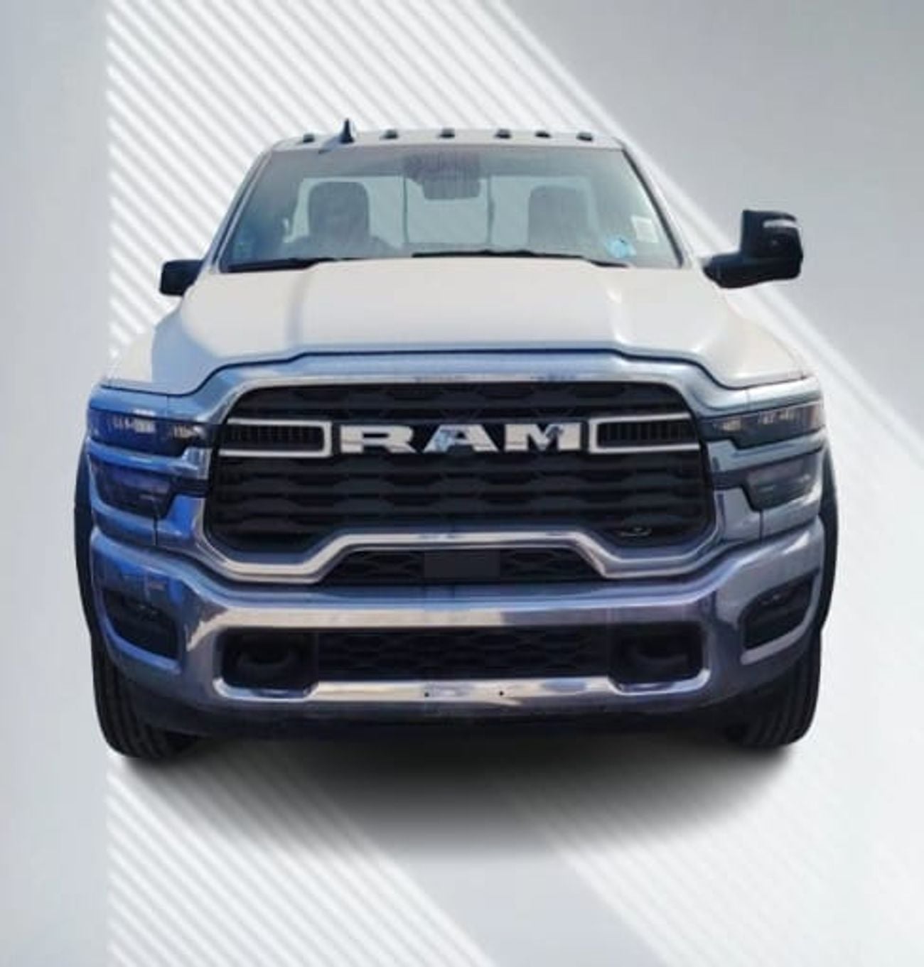 رام 5500 CHASSIS 6.7L TURBODIESEL AUTOMATIC TRANSMISSION ( ONLY FOR RE- EXPORT )