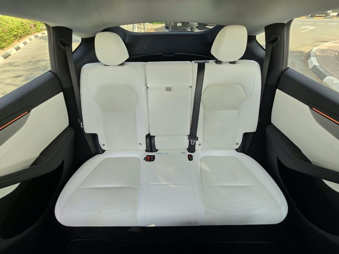 Tesla Model Y LONG RANGE TESLA MODEL Y LONG RANGE AWD PREMIUM 2025 GCC WITH 8 YEARS TESLA DUBAI AGENCY WARRANTY IN MINT COND