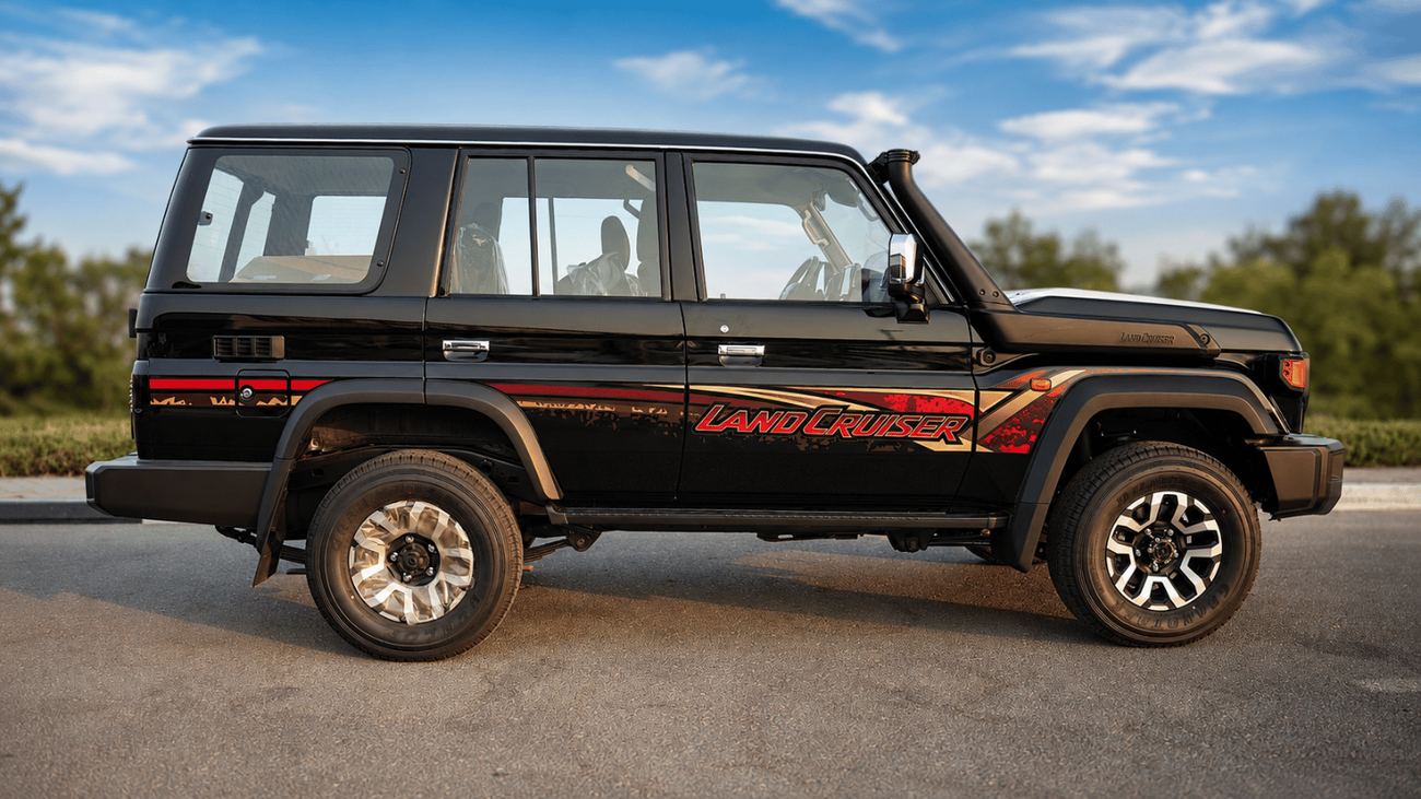 Toyota Land Cruiser 70 LC76 LX