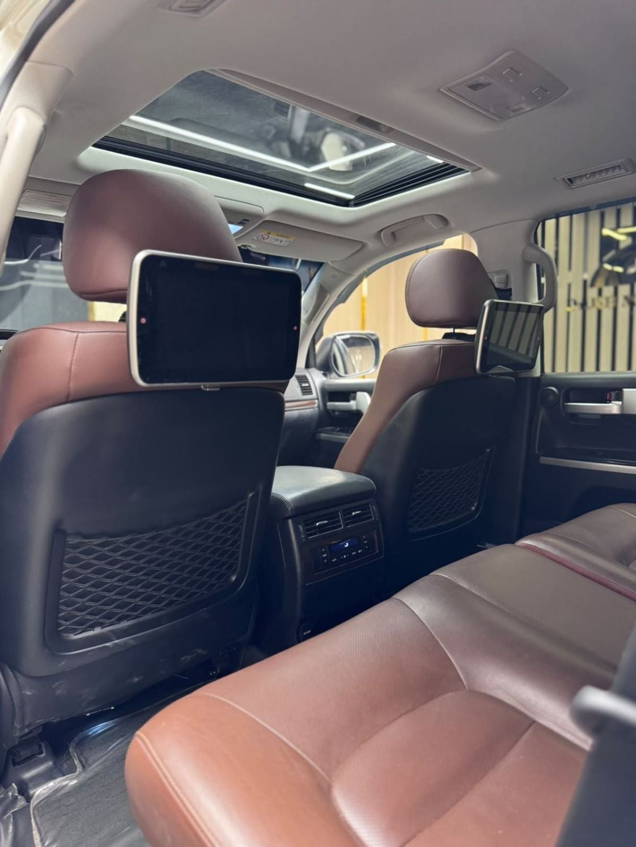 Toyota Land Cruiser VXR