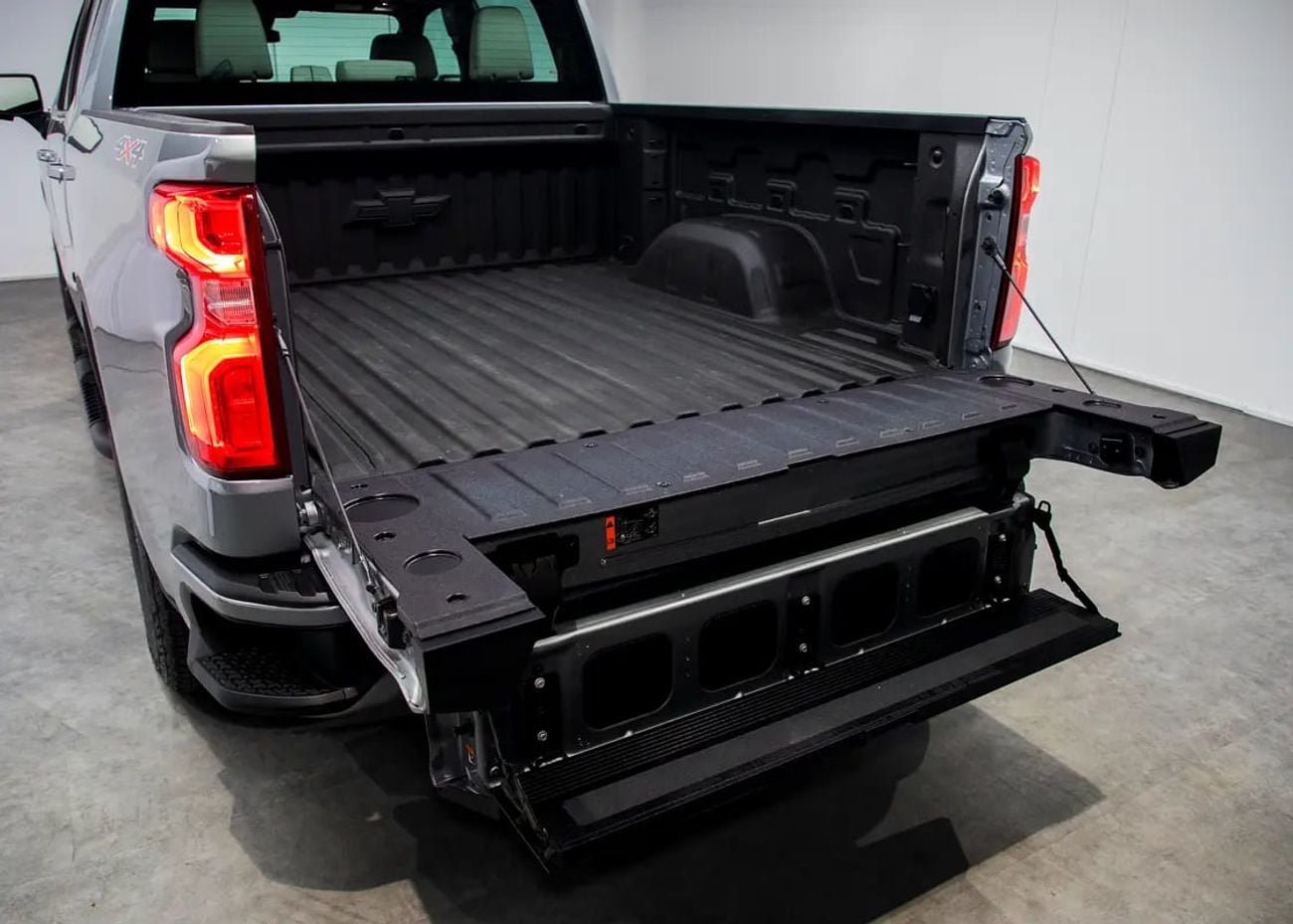 Chevrolet Silverado 1500 RST Service Contract + Warranty until • FDSH • GCC