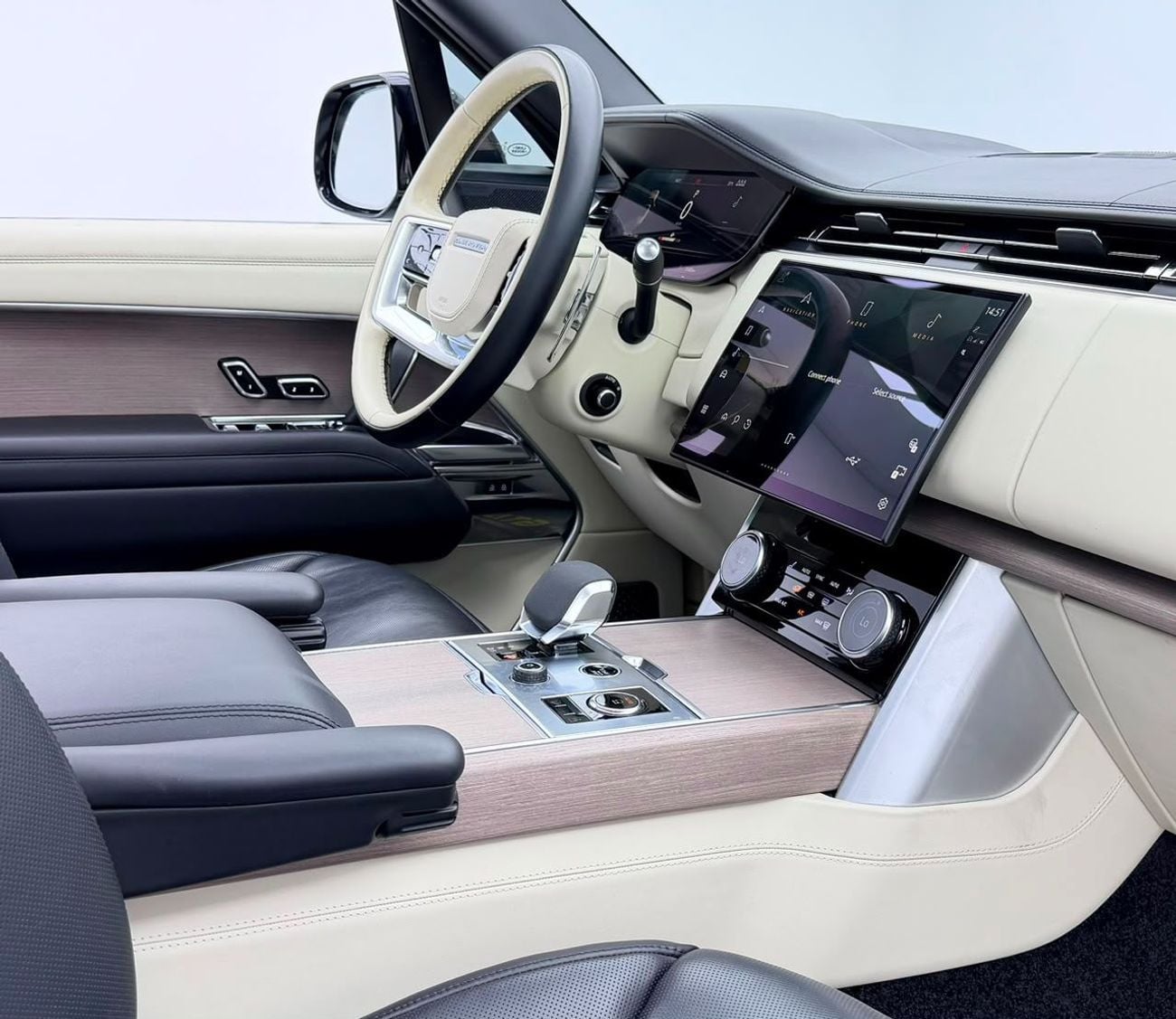 Land Rover Range Rover AUTOBIOGRAPHY LWB P530 2023 Range Rover, 1 Year Unlimited Km Warranty, Full Service History