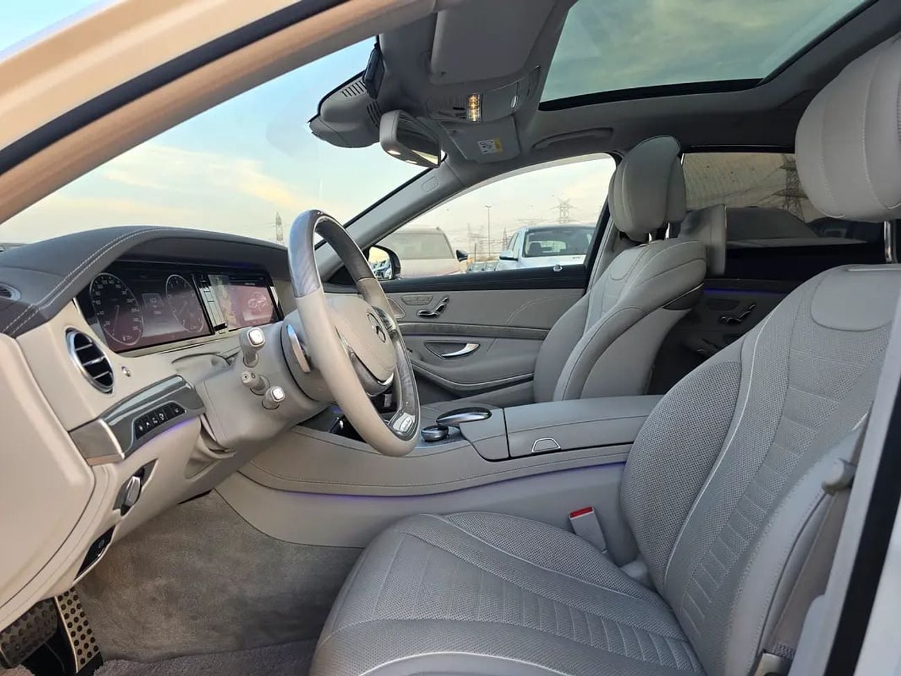 Mercedes Benz S550 S 550 15000KM Beige Interior