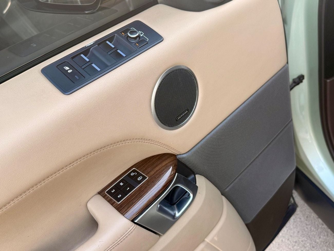 Land Rover Range Rover Sport HSE