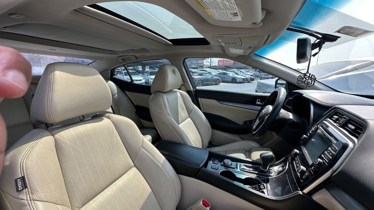 Nissan Maxima SL