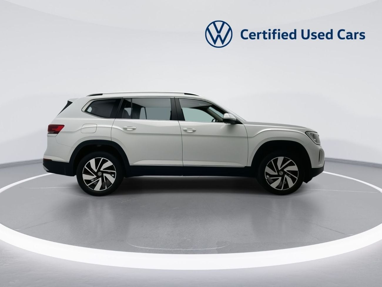 Volkswagen Teramont COMFORTLINE Premium Leather 7-Seater SUV | Panoramic Sunroof | Desert Comfort Ready
