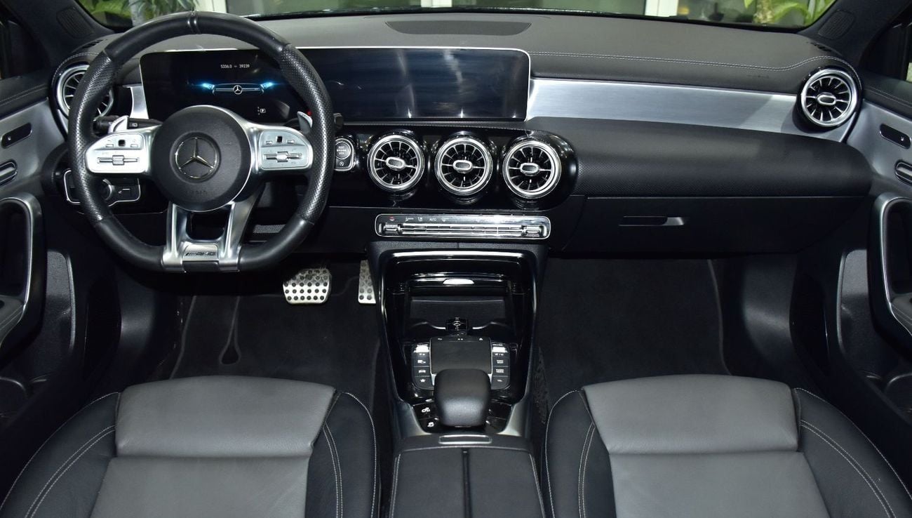 Mercedes Benz A35 AMG 4MATIC EXCELLENT DEAL for our Mercedes Benz A35 AMG ( 2020 Model ) in Black Color Chinese Specs