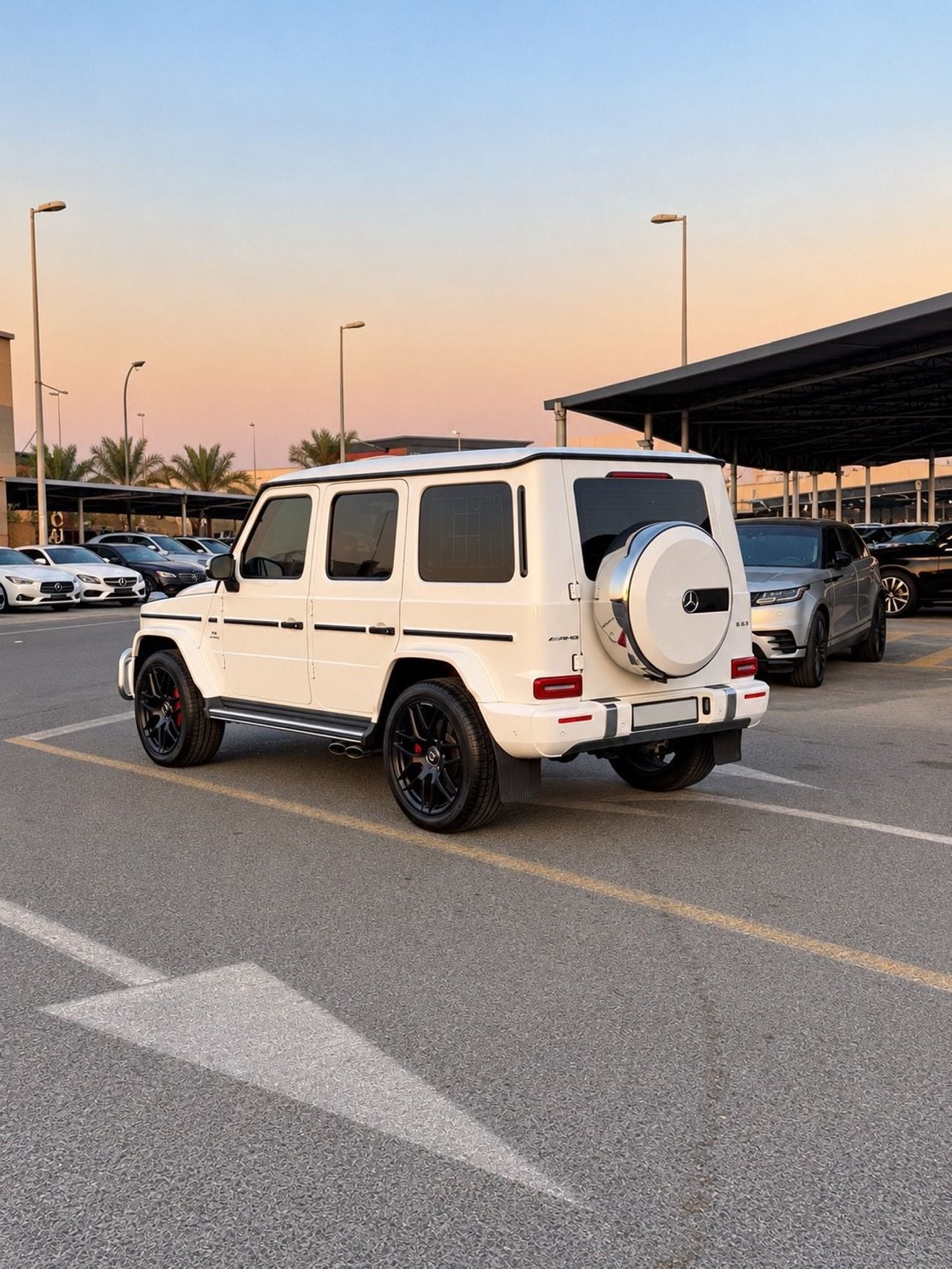 مرسيدس بنز G 63 AMG ستاندارد Mercedes-Benz G63 AMG | 2021