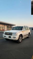 تويوتا لاند كروزر VXR TOP LTH VXR | GCC Specs | Reliable Classic SUV