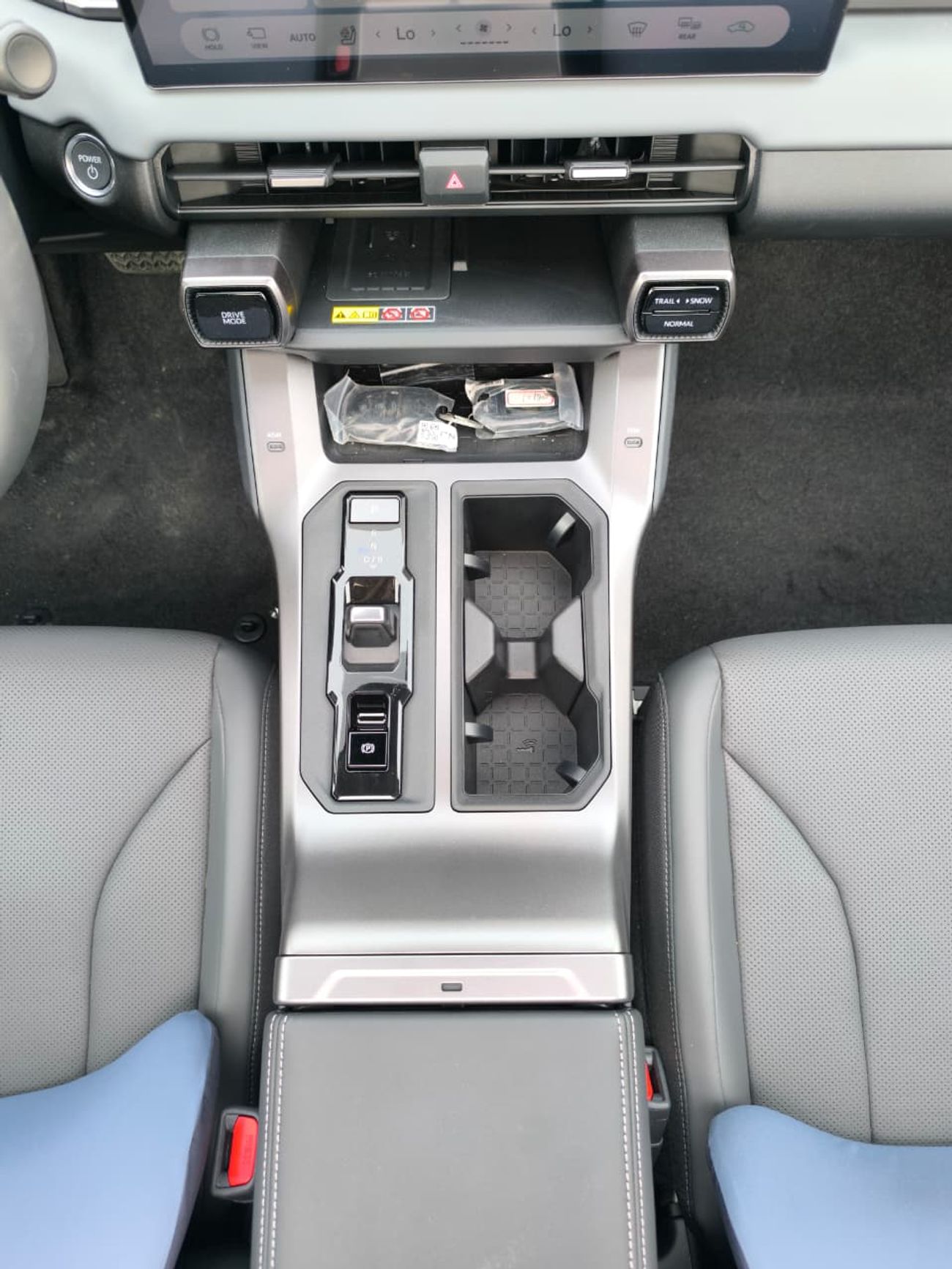 Toyota RAV4 Engine 2.5 Top Option 2026 Model Ready Stock