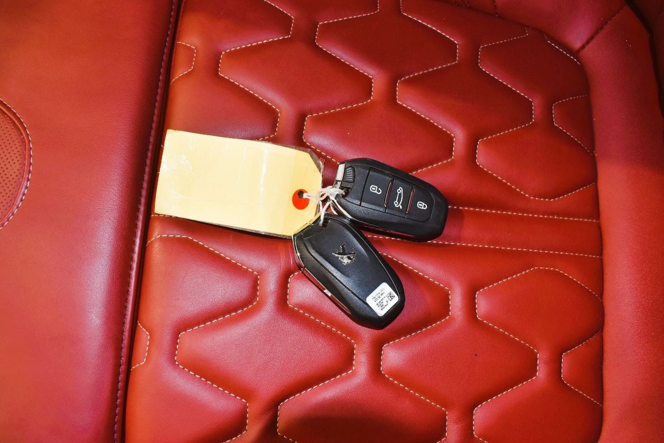 بيجو 5008 GT ابتداءً من 1299 درهمًا إماراتيًا شهريًا، يشمل السعر ضمان المصنّع!