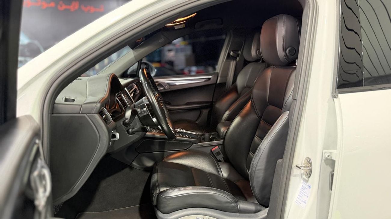 Porsche Macan S 2016 | GCC Specs | Low Mileage | Excellent Condition