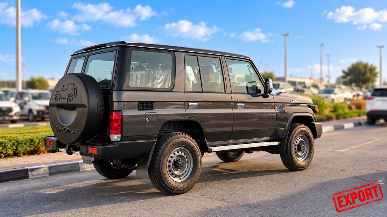 تويوتا لاند كروزر 70 LC76 LX Toyota Land Cruiser 76 LX 4.0MT