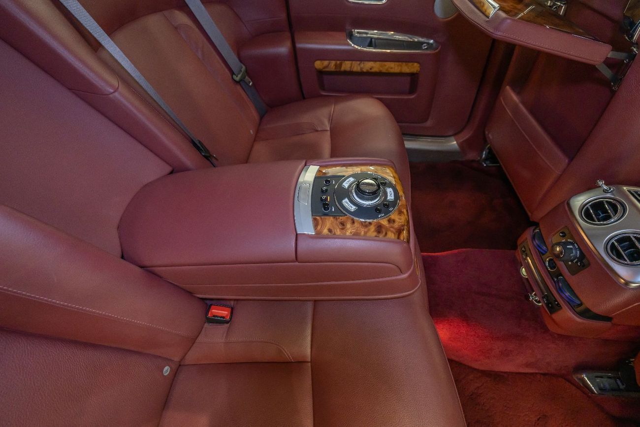 Rolls Royce Ghost STANDARD | 2010 | Rolls Royce Ghost - GCC Specs | Super Mint Condition | NO Accident | Low Milage