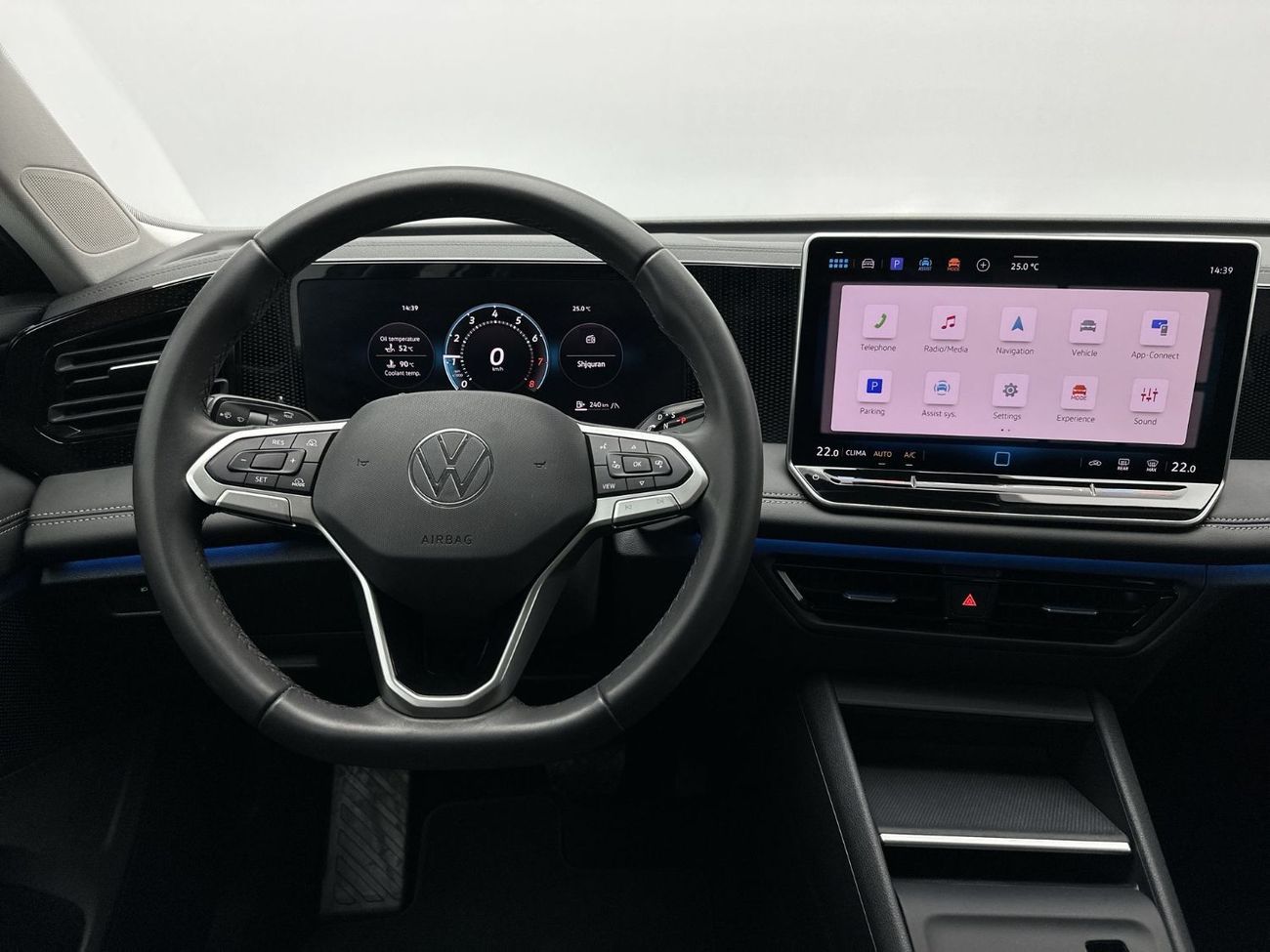 فولكس واجن تيجوان LIFE with Camera 1.4L | 22,100 AED SAVINGS from New Car | Next-Gen Design | Massive Touchscre