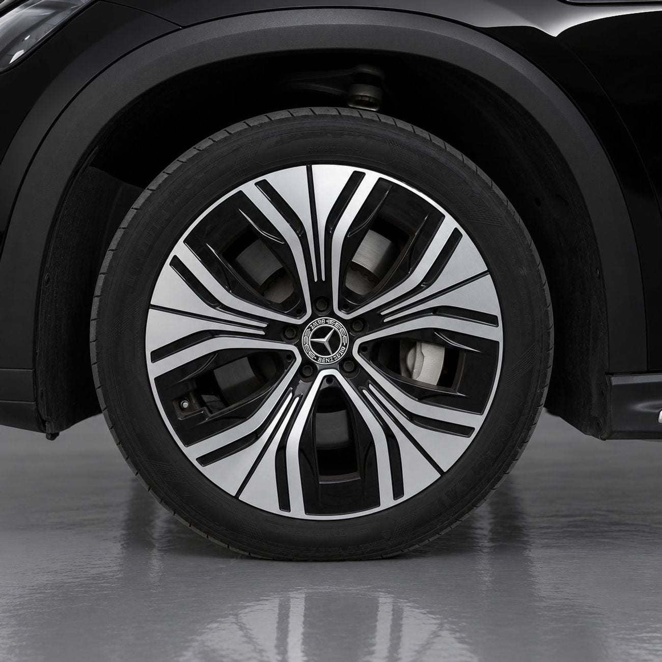 Mercedes Benz EQE 350+ AED 2,299 P.M • 0% Downpayment • Mercedes EQE 350 4Matic • 10 Year Service Contract