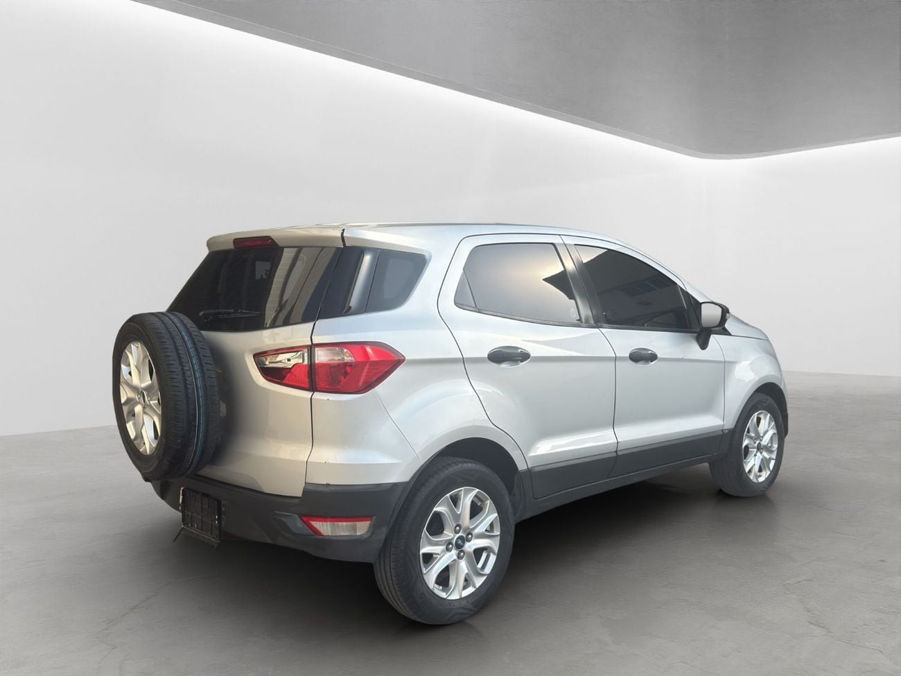 Ford EcoSport TREND 2015 Ford EcoSport | GCC Specs | Single Owner | 141,700 KM