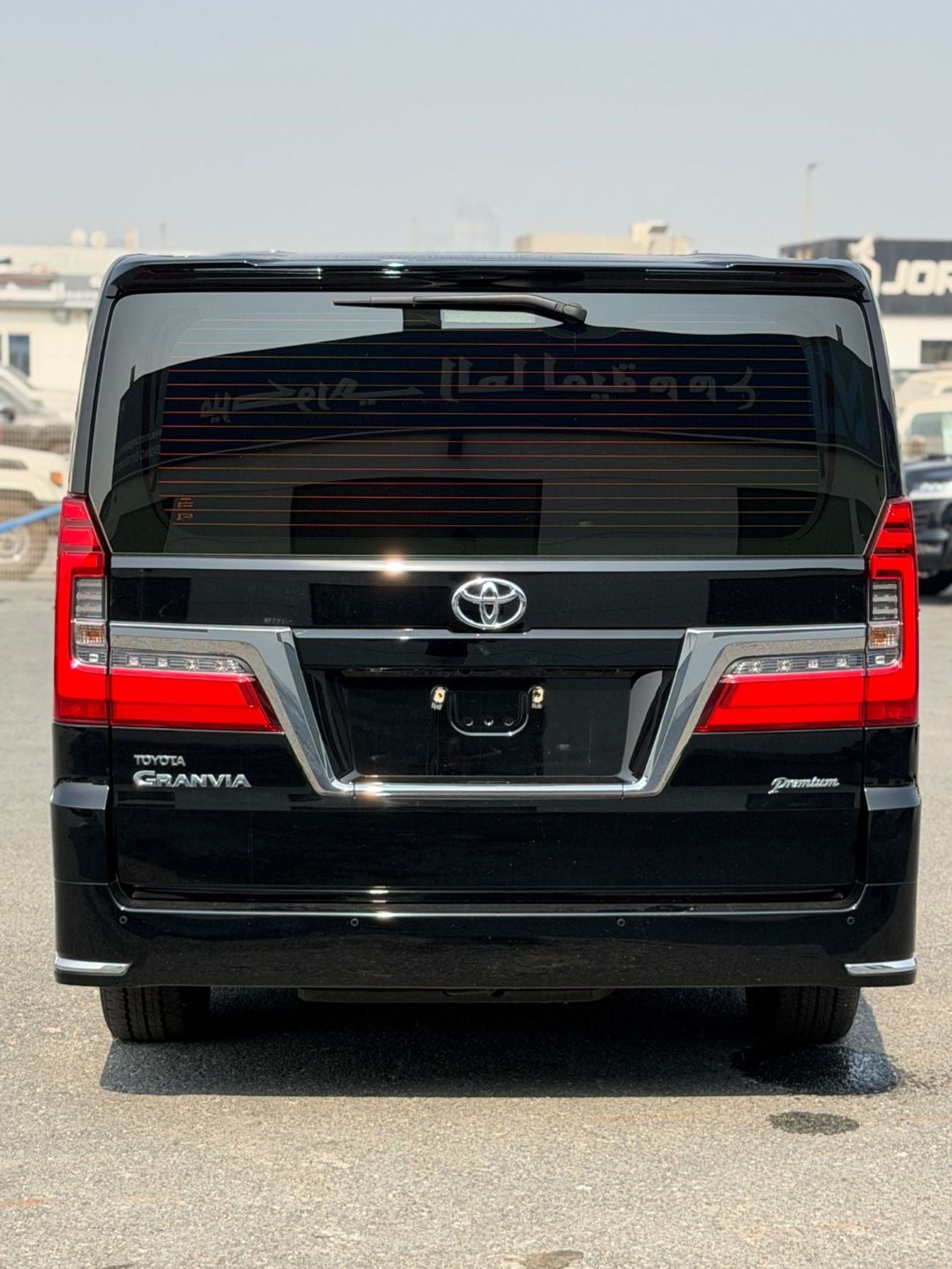Toyota Granvia PREMIUM PETROL FULL OPTION WITH VIP EDITION