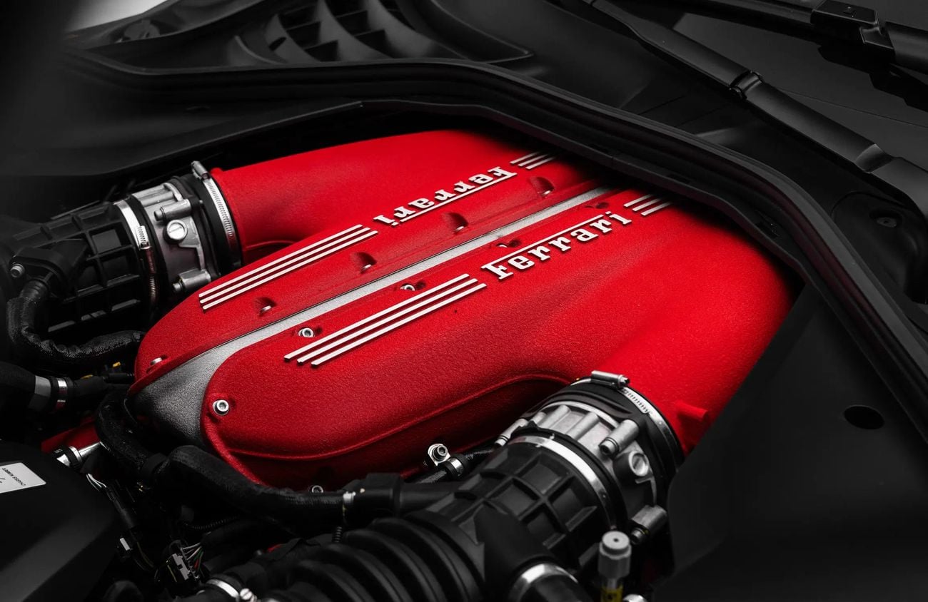 فيراري 12سيلندري 6.5 L Naturally Aspirated V12 Engine