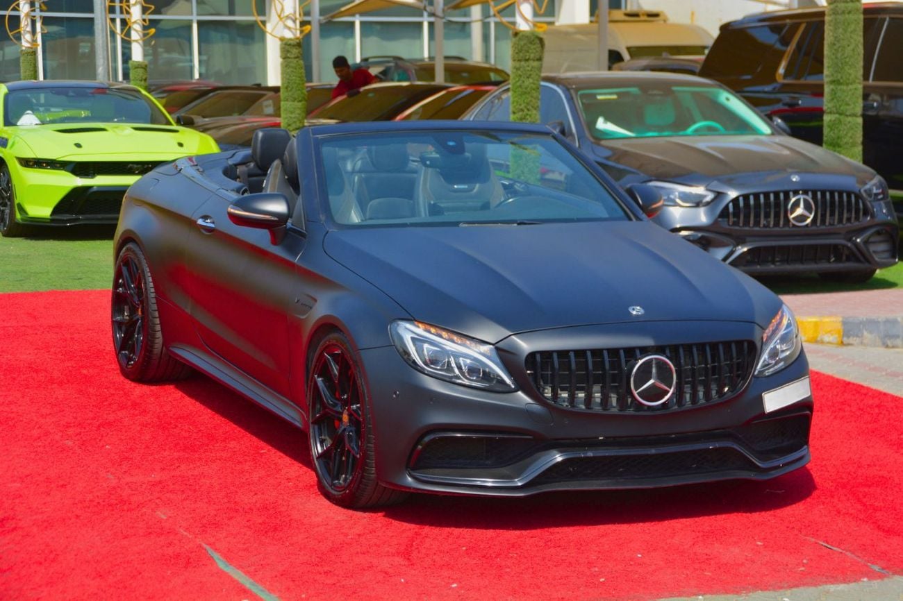 Mercedes Benz C63 AMG STANDARD