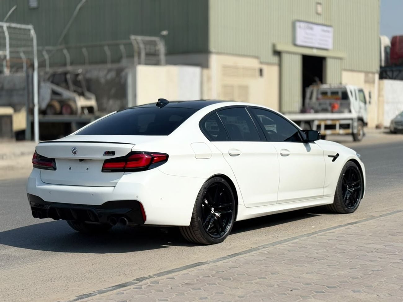 بي أم دبليو M5 كومبيتيشن باك