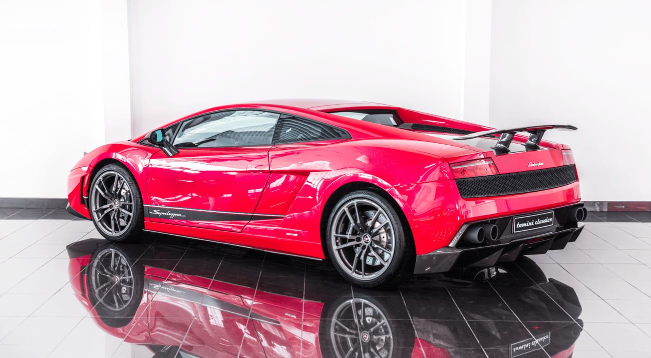 لامبورغيني جاياردو LP 570-4 SUPERLEGGERA