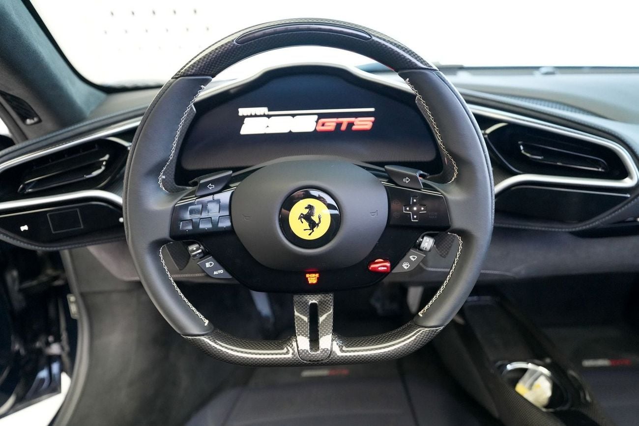 فيراري 296 GTB GTS