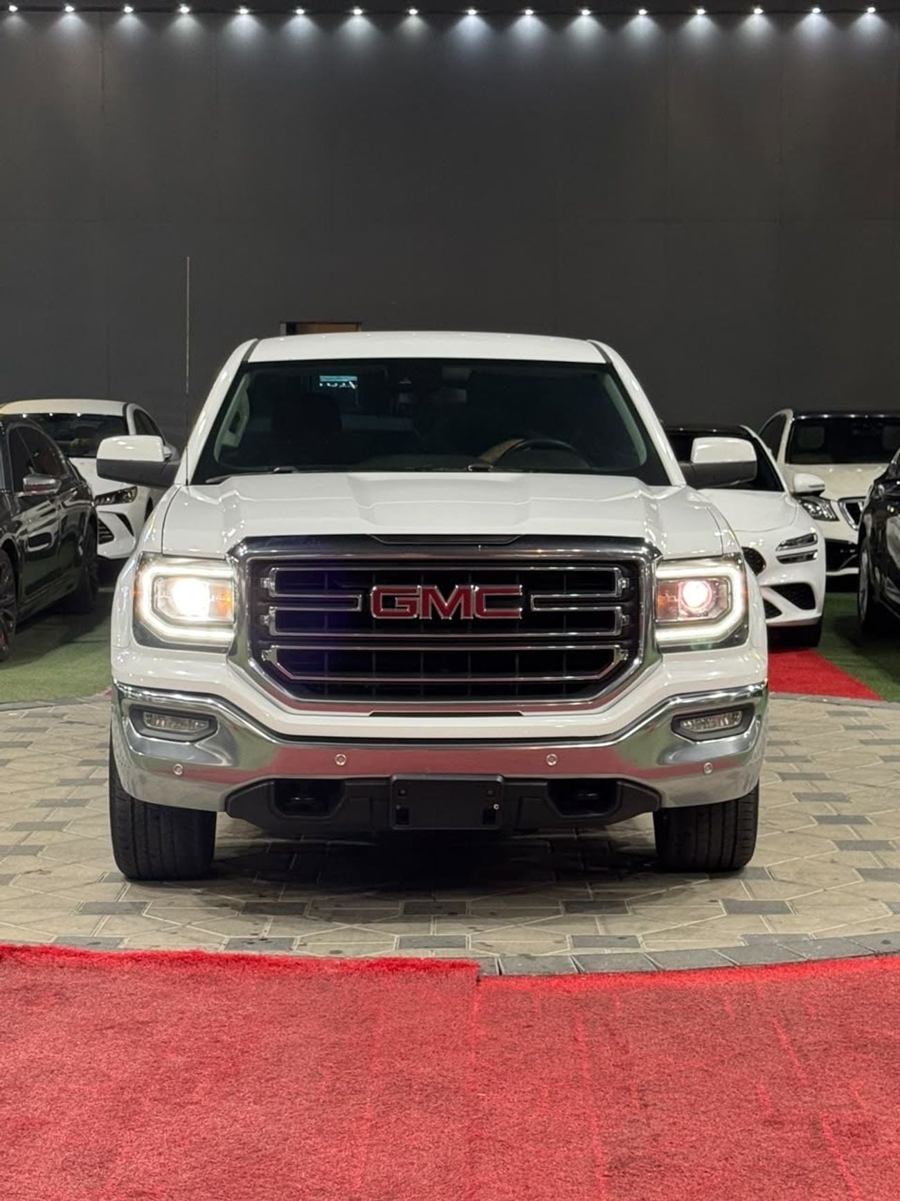 جي أم سي سييرا 1500 REG/CAB SLE Z71